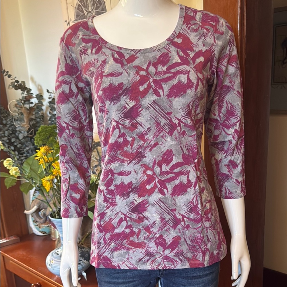 NWT Style&Co size small Floral Print Women's Top - Pink and Gray